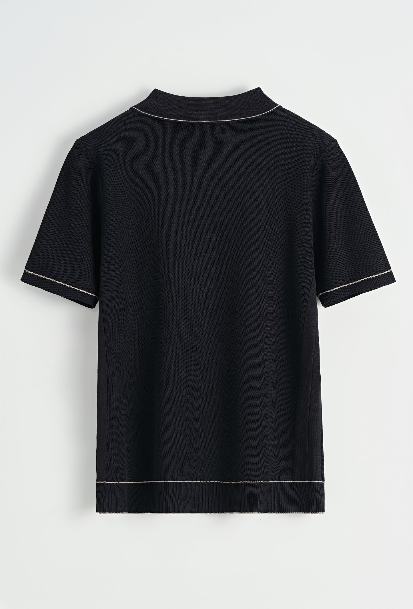 Camisa em malha preto