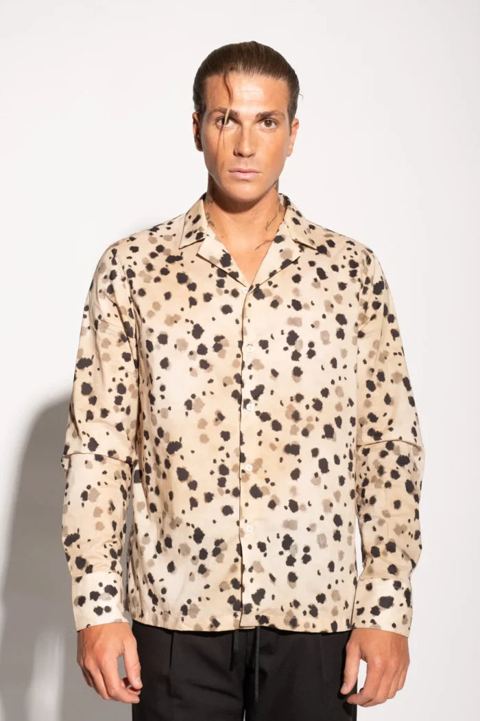 Camisa com Estampa de Leopardo
